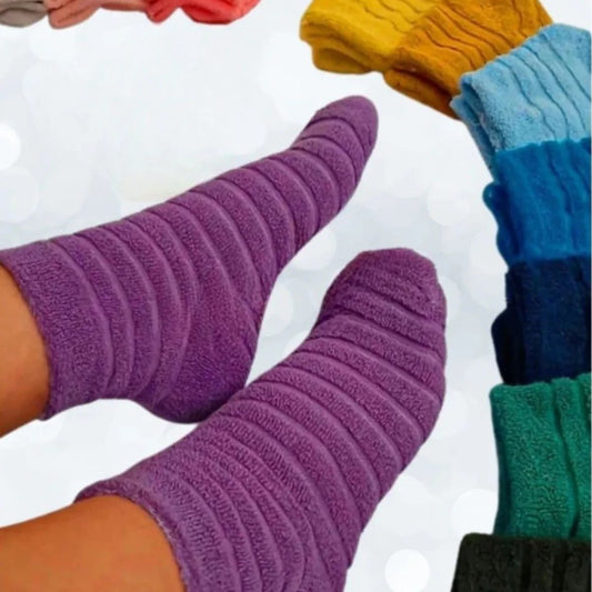 Kadın 4 Çift Premium Kışlık Ters Havlu Termal Patik Çok Renkli