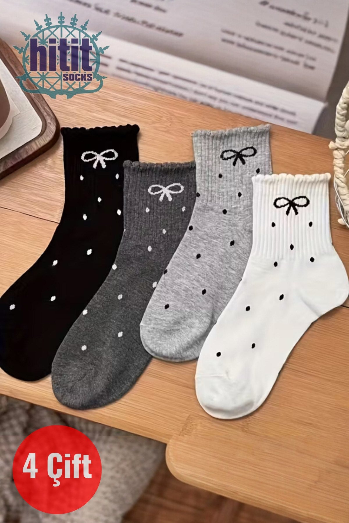 Kadın 4 Çift Kurdale ve Puantiye Desenli Günlük Kullanıma Uygun Japon Tarzı Kolej Çorap