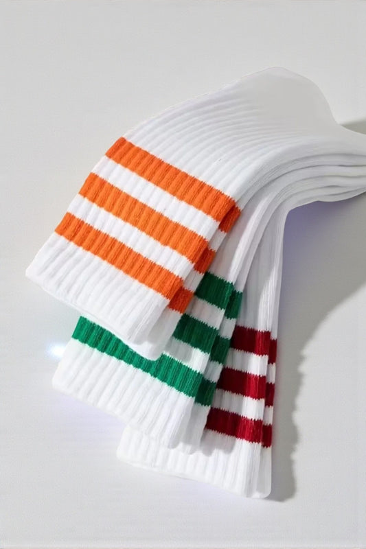 Unisex 6 Çift Renkli Çizgi Detaylı Premium Kalite Nefes Alabilen Tüm Mevsime Uygun Günlük Kolej Çorap Çok Renkli