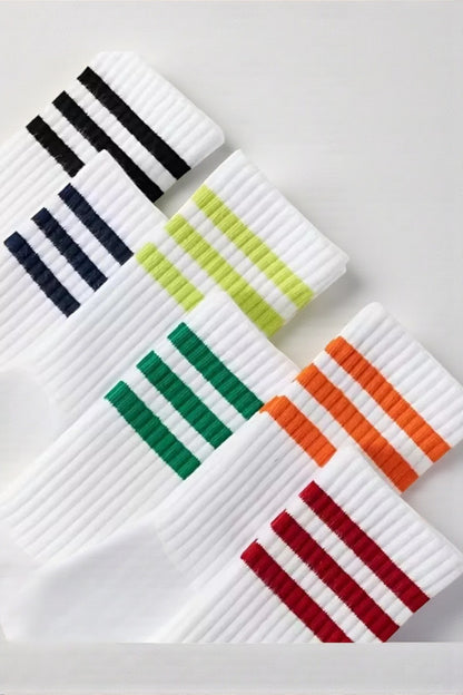 Unisex 6 Çift Renkli Çizgi Detaylı Premium Kalite Nefes Alabilen Tüm Mevsime Uygun Günlük Kolej Çorap Çok Renkli