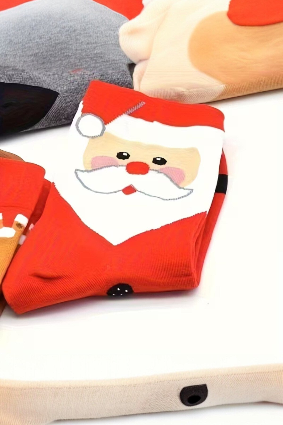 Unisex 1 Çift Noel Çorabı Yeni Yılbaşı Noel Baba Desenli Uzun Soket Çorap Kırmızı