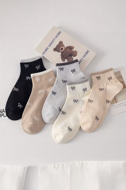 Kadın 5 Çift Premium Kalite Mini Kurdale Desenli Sevimli Kısa Kolej Ayak Bileği Çorabı
