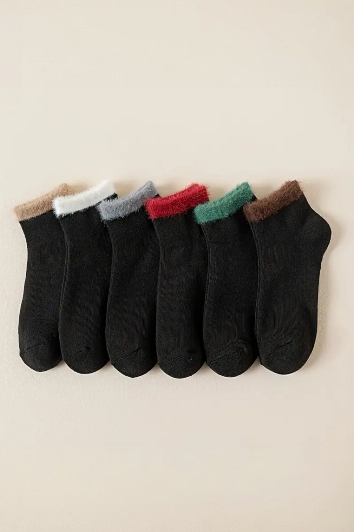 Kadın 6 Çift Renkli Peluş Kenarlı Sıcak Tutan Rahat Günlük Havlu Termal Patik Çok Renkli